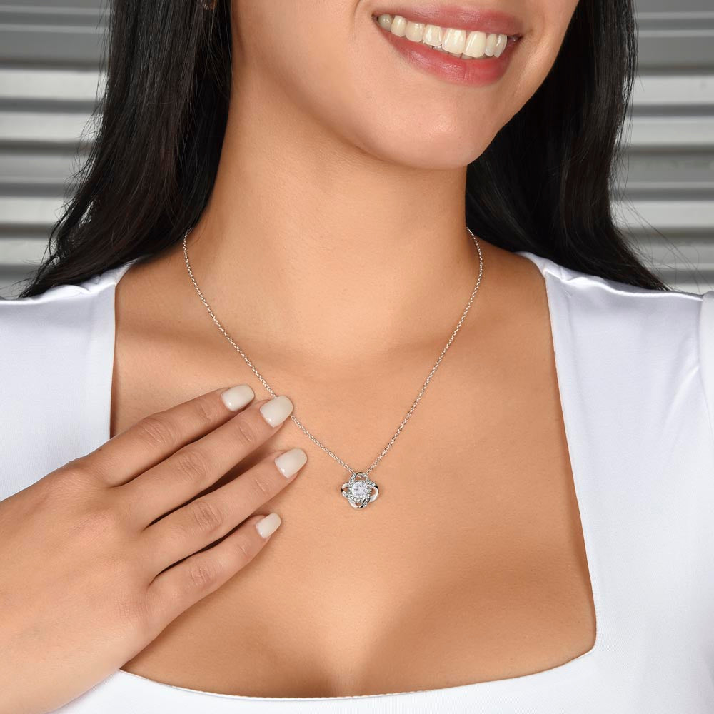 To My Mom - Love knot necklace with personalized message for Mother's Day, Birthday or any special occasion - 14K and 18K gold with standard or luxury gift box